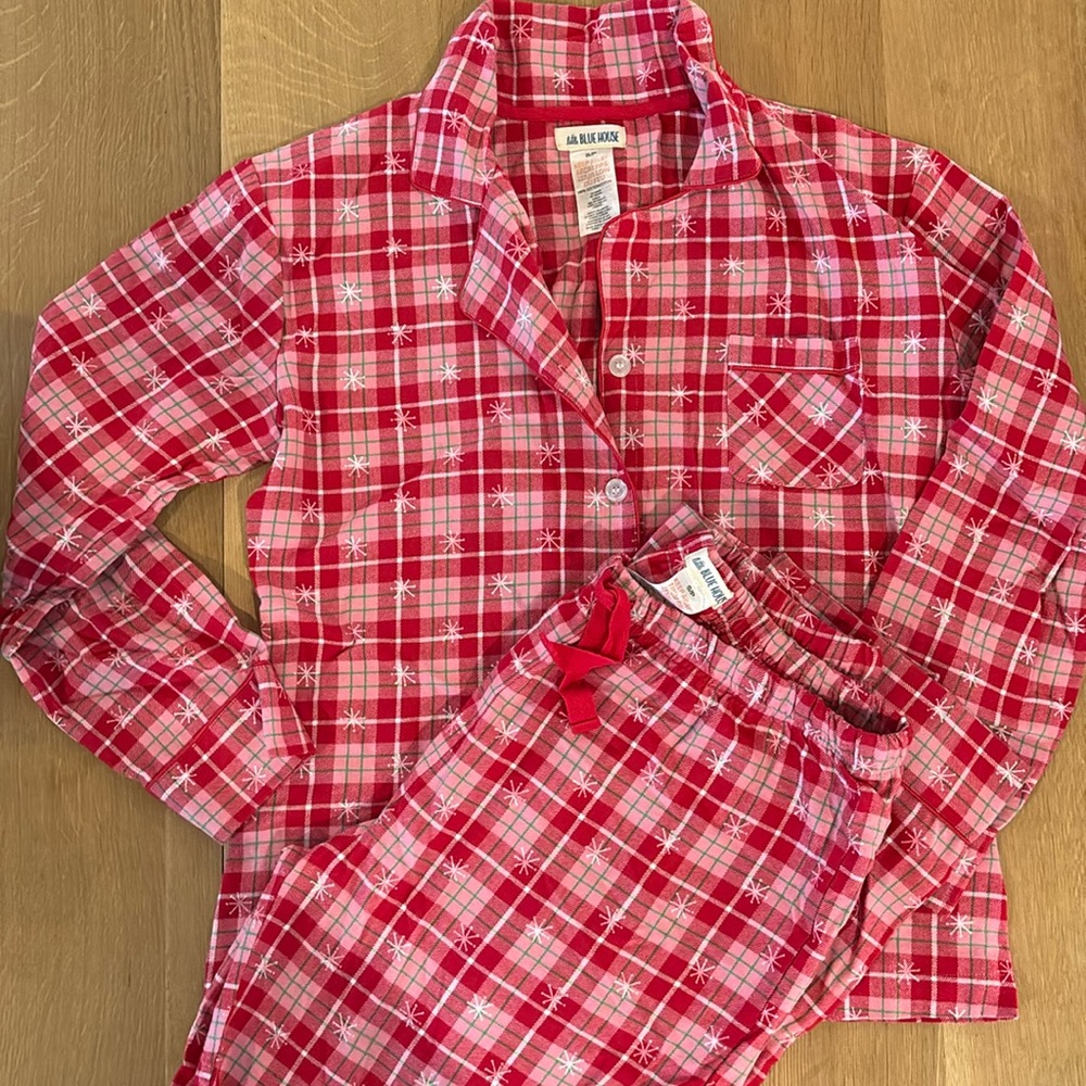 Hatley holiday pajamas women - red & pink plaid print. Size small